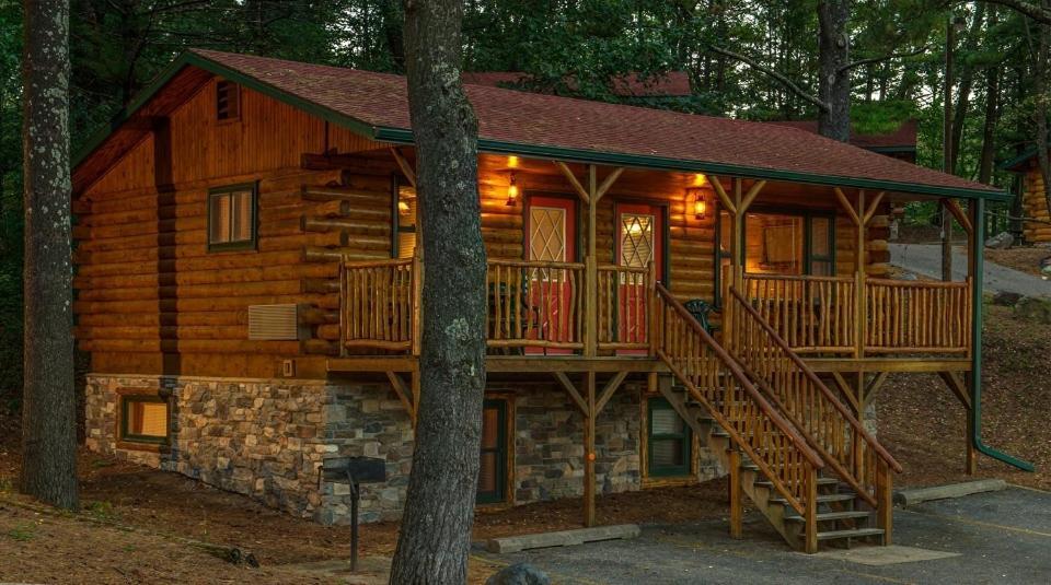 Meadowbrook Resort 4*